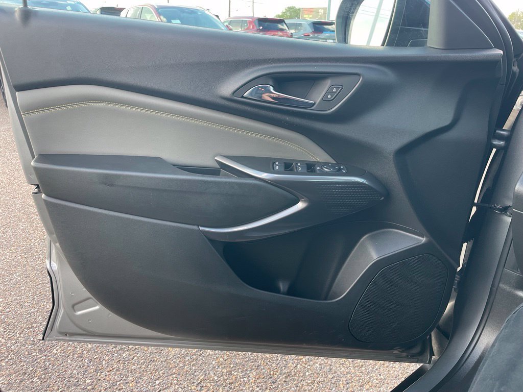 Used 2024 Gray Chevrolet ACTIV image 13