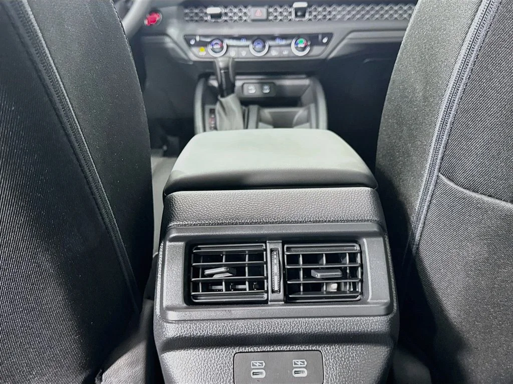Used 2026 Silver Honda SE image 31