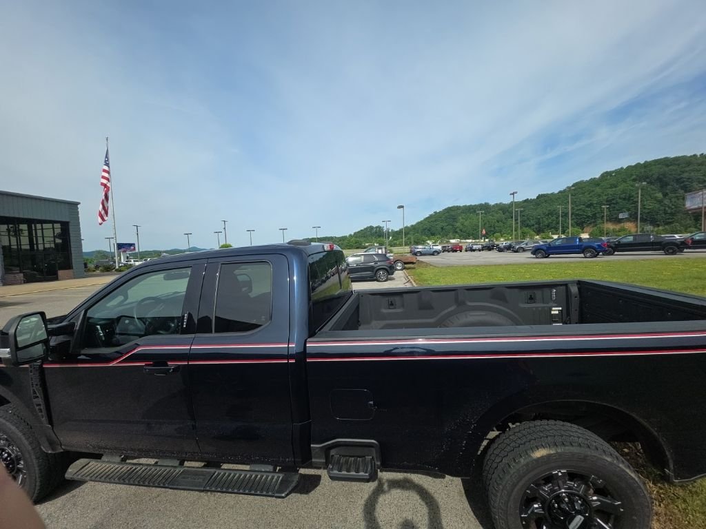 Used 2023 Antimatter Blue Metallic Ford Lariat image 10