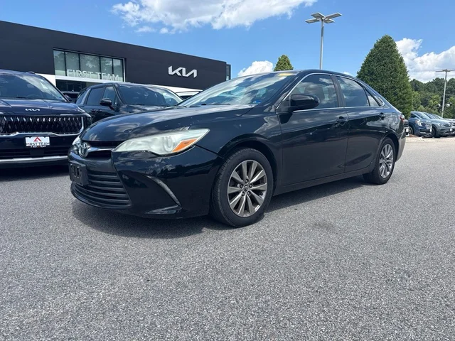 2016 Toyota Camry XLE