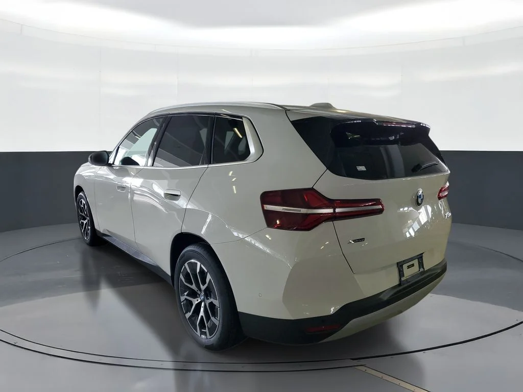 New 2026 White BMW 30 xDrive image 4