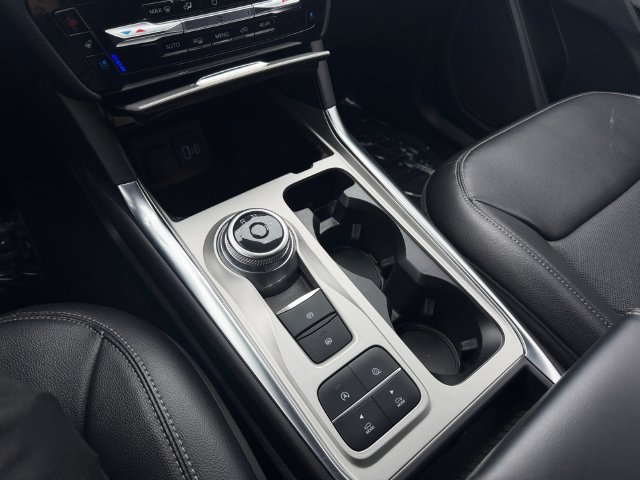 Used 2021 Gray Ford Limited image 26