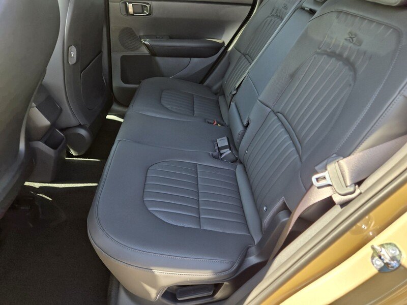 New 2027 Terrain Brown Kia X-Line S image 7