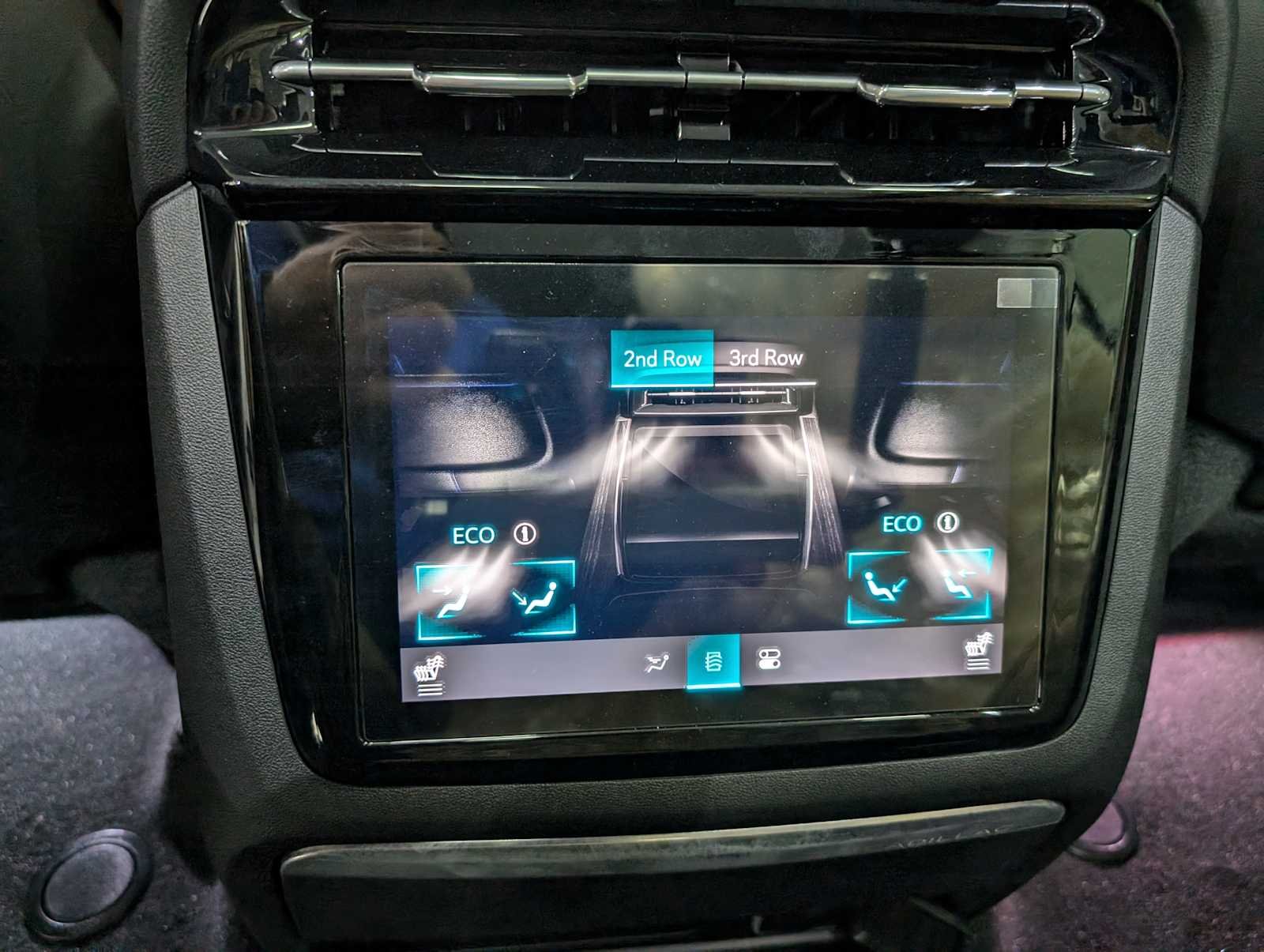 2025 Cadillac Escalade IQ Sport 2 - Photo 23