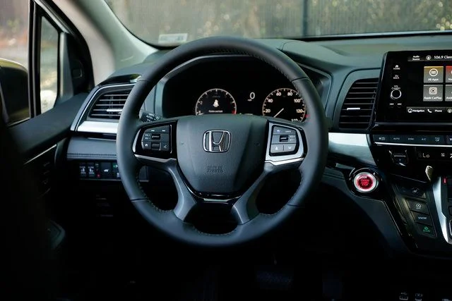 2026 Honda Odyssey Touring - Photo 21