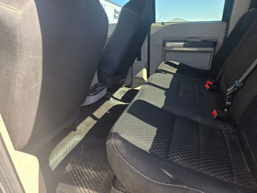 Used 2008 Black Ford XL image 6