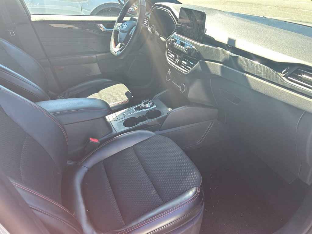 Used 2025 Silver Ford ST-Line image 5