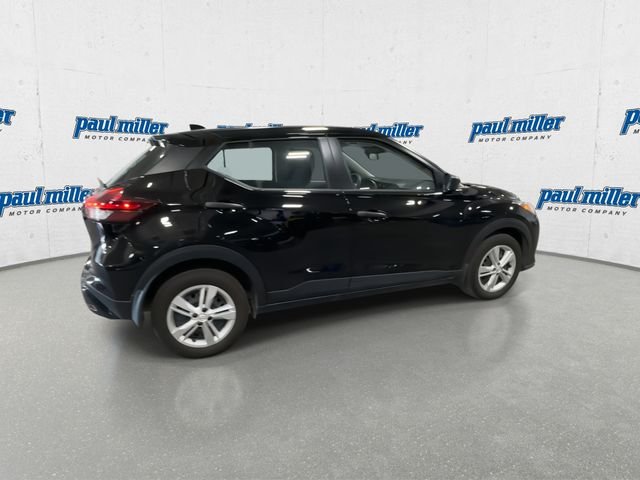 Certified Used 2025 Super Black Nissan S image 12