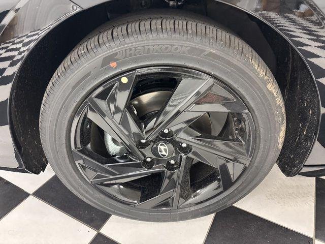New 2026 Black Hyundai SEL Sport image 5