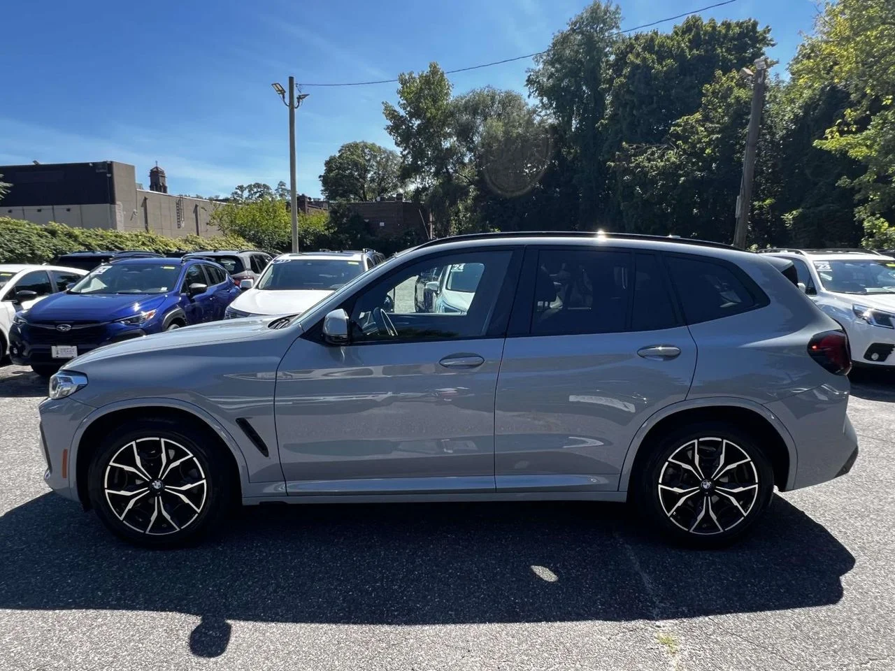 Used 2024 Gray Metallic BMW xDrive30i image 6
