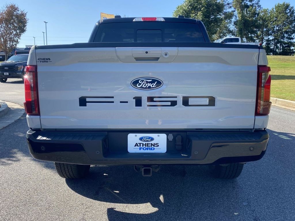 Certified Used 2024 Avalanche Ford XLT image 4