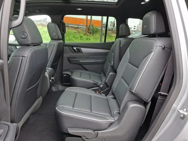 New 2026 Moonstone Gray Metallic Buick Sport Touring image 9