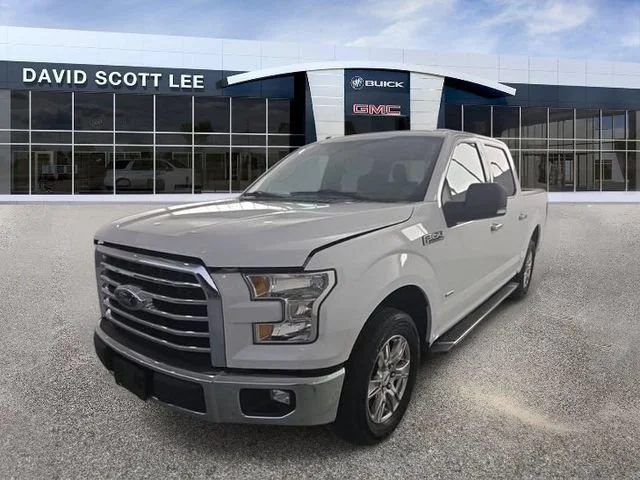 Used 2016 White Ford XL image 4