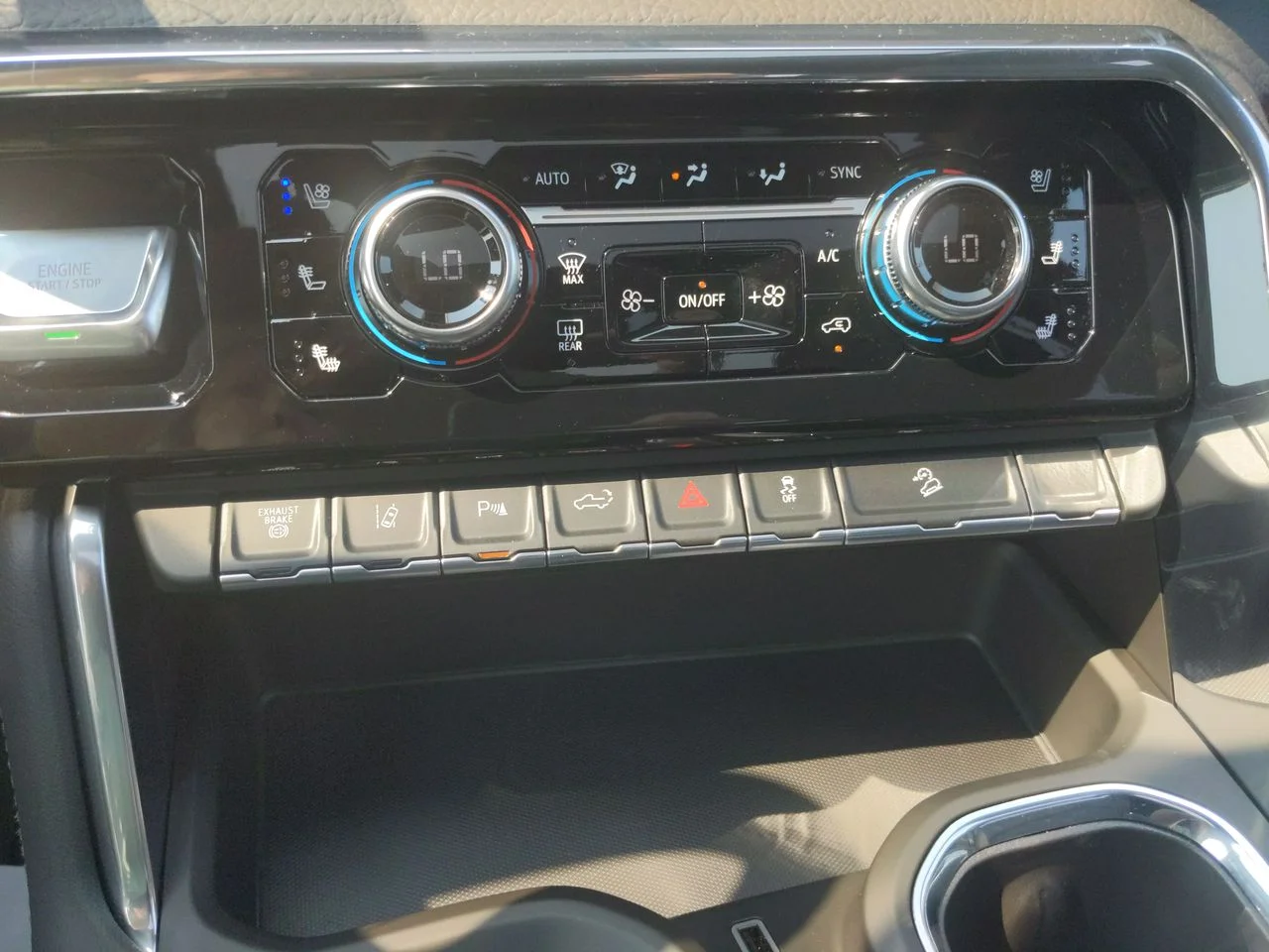 New 2025 Titanium Rush Metallic GMC Denali image 36