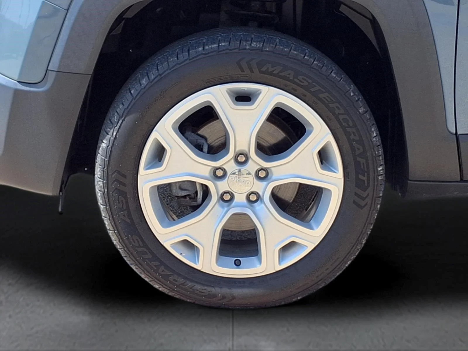 Used 2017 Anvil Jeep Limited image 9