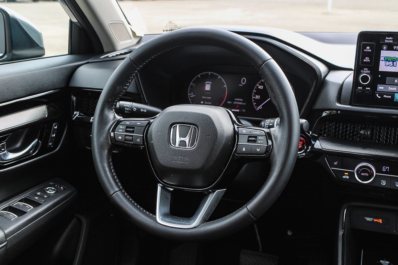 Certified Used 2025 Urban Gray Pearl Honda EX-L image 16
