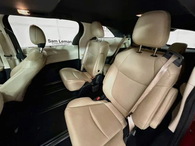 Used 2022 Red Toyota XLE image 24
