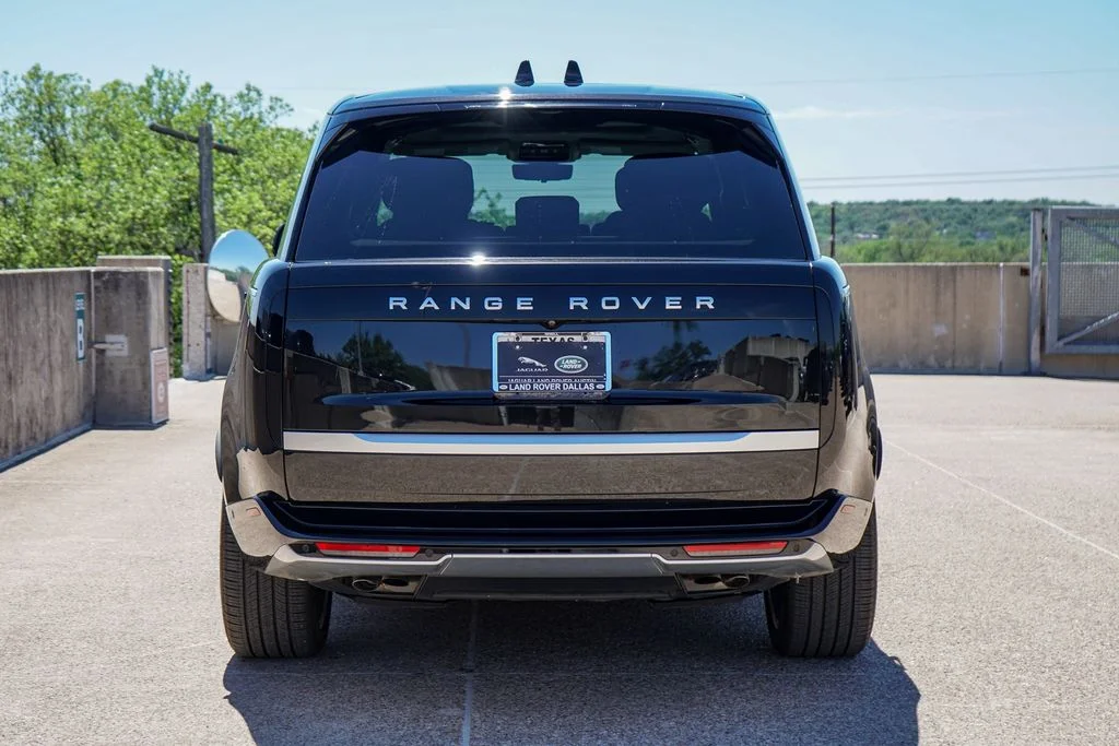 Certified Used 2025 Black Land Rover Autobiography image 9