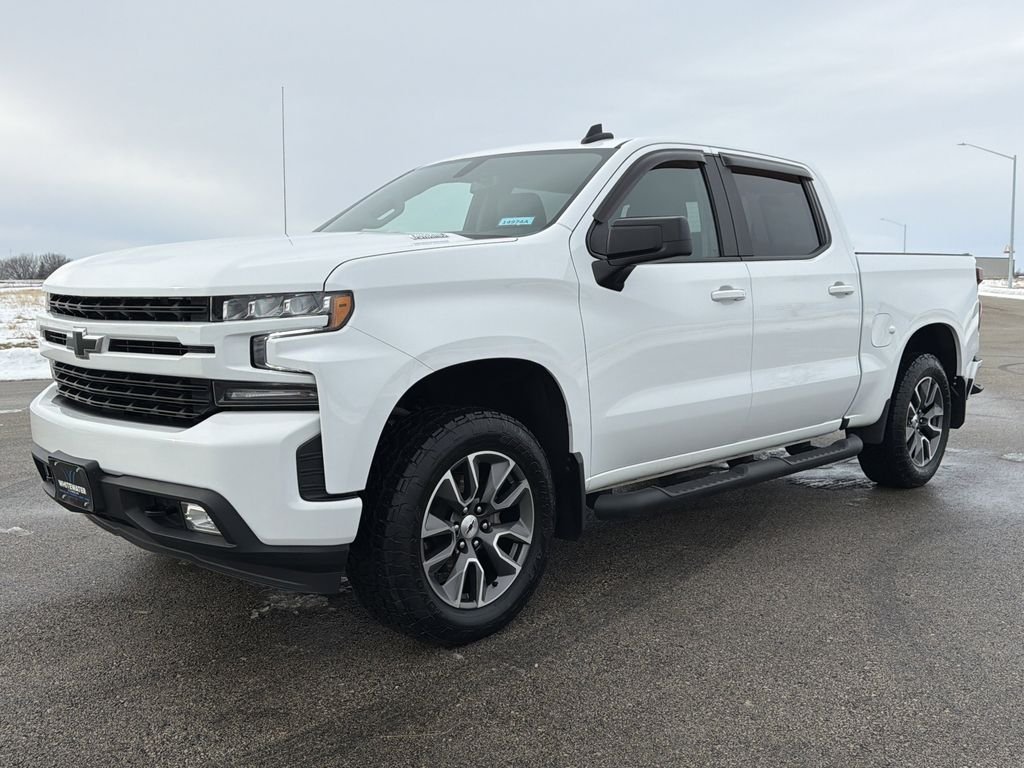 Used 2021 Chevrolet Silverado 1500 RST with VIN 3GCUYEET6MG217001 for sale in Saint Charles, Minnesota