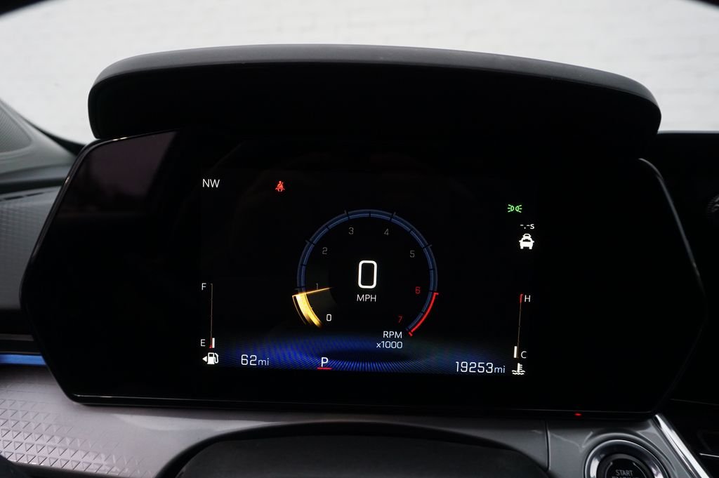 Used 2025 Gray Chevrolet LT image 21