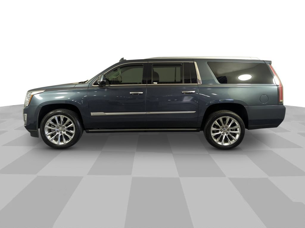 Used 2020 SHADOW METALLIC Cadillac Premium Luxury image 3