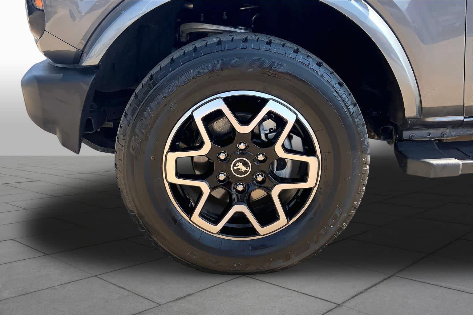 Used 2024 Carbonized Gray Metallic Ford Outer Banks image 11
