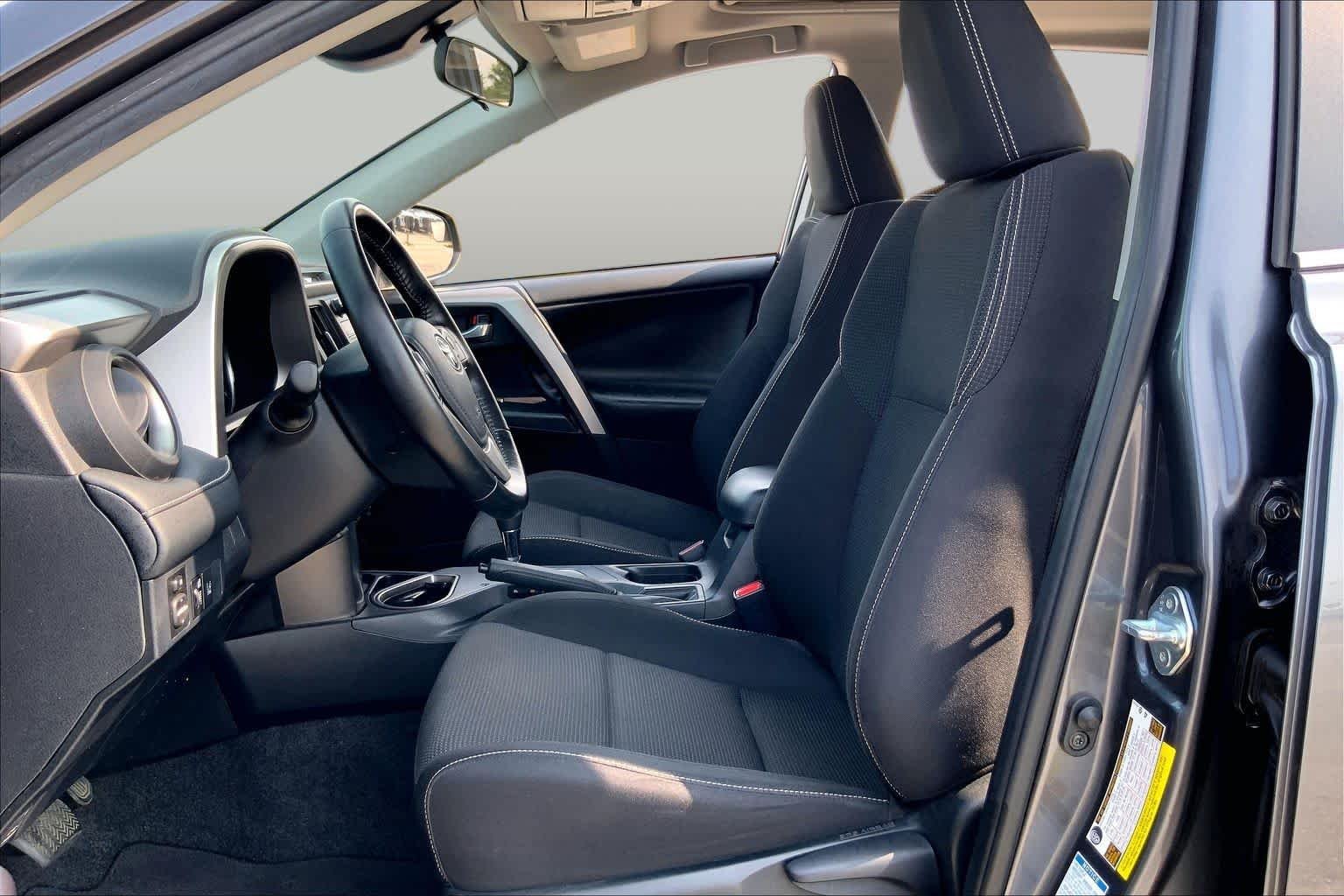 Used 2018 Magnetic Gray Metallic Toyota Hybrid LE image 8