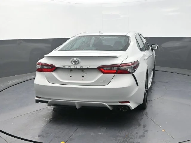 Used 2022 White Toyota SE image 7