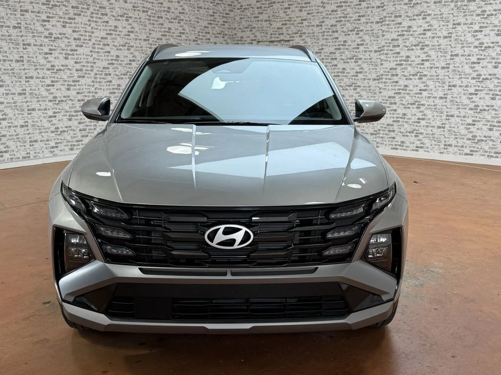 New 2026 Shimmering Silver Hyundai SEL image 4