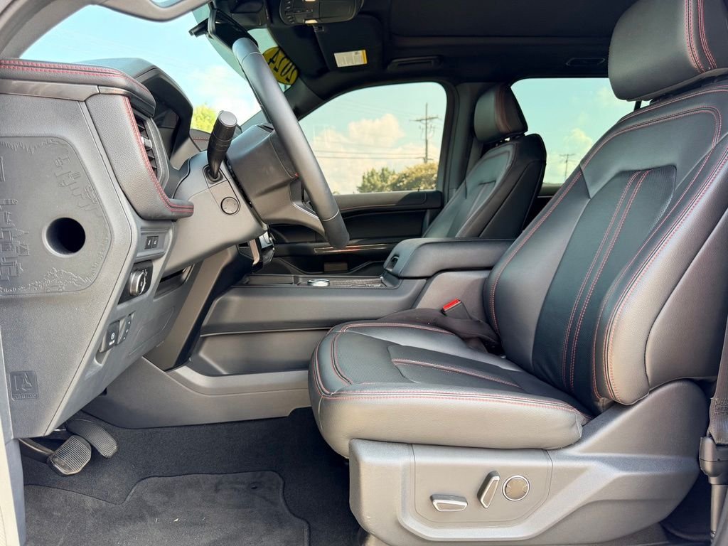 Used 2024 White Ford Limited image 24