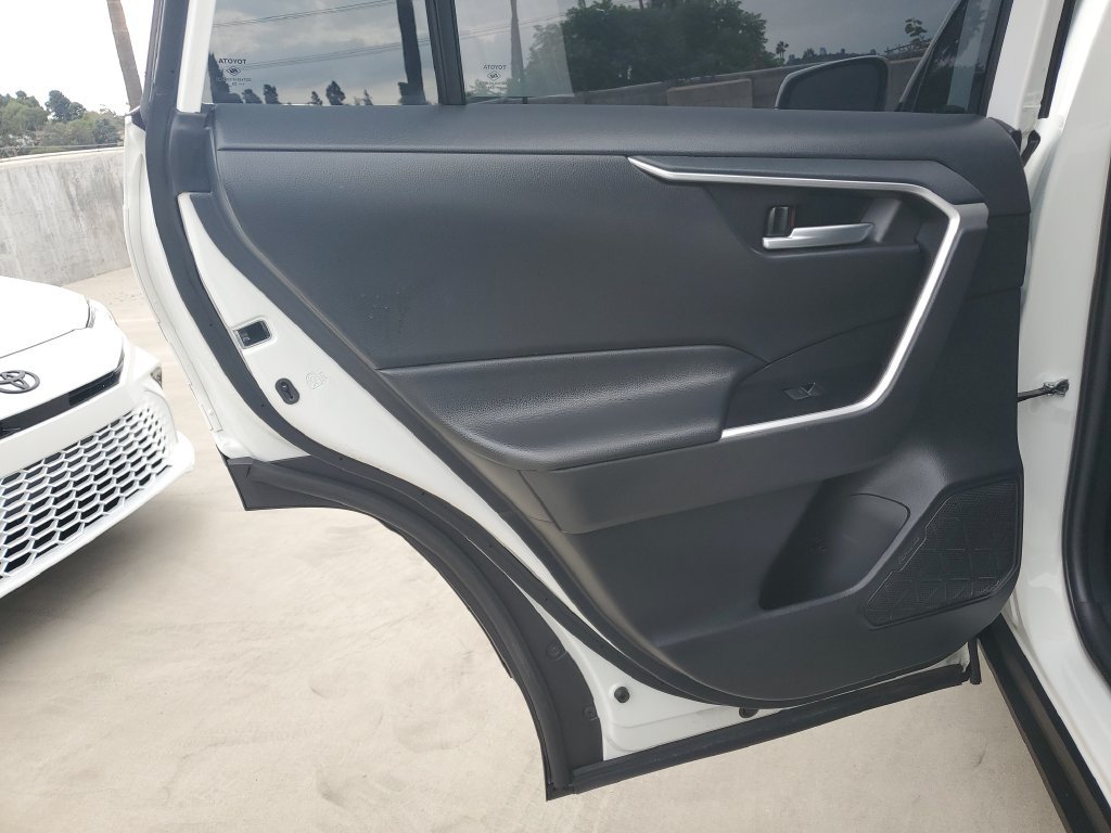 Certified Used 2023 Ice Toyota XLE image 17