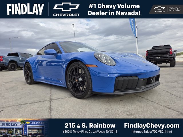 Used 2025  Porsche Carrera GTS image 1
