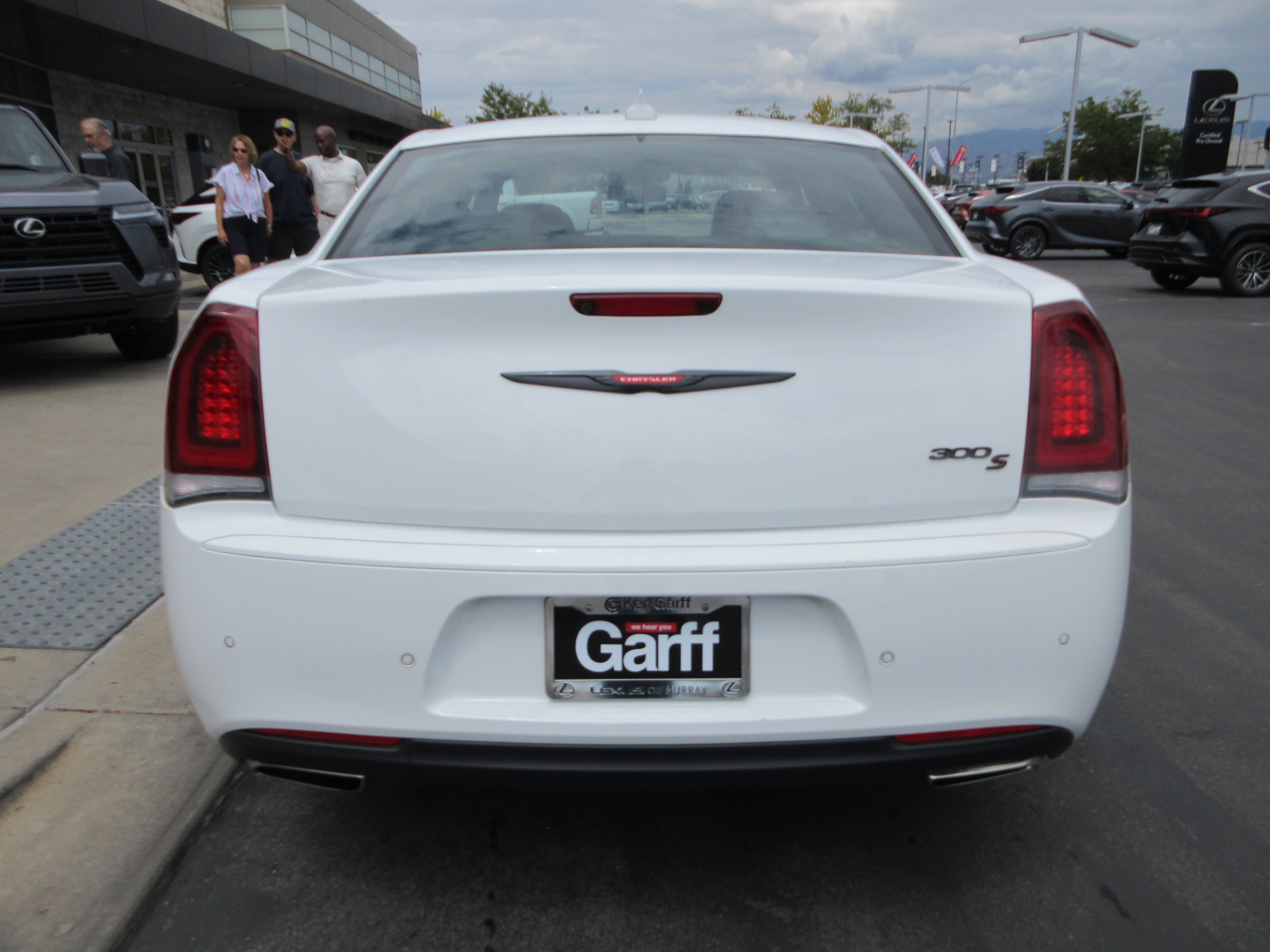 Used 2022 Bright White Clearcoat Chrysler S image 7