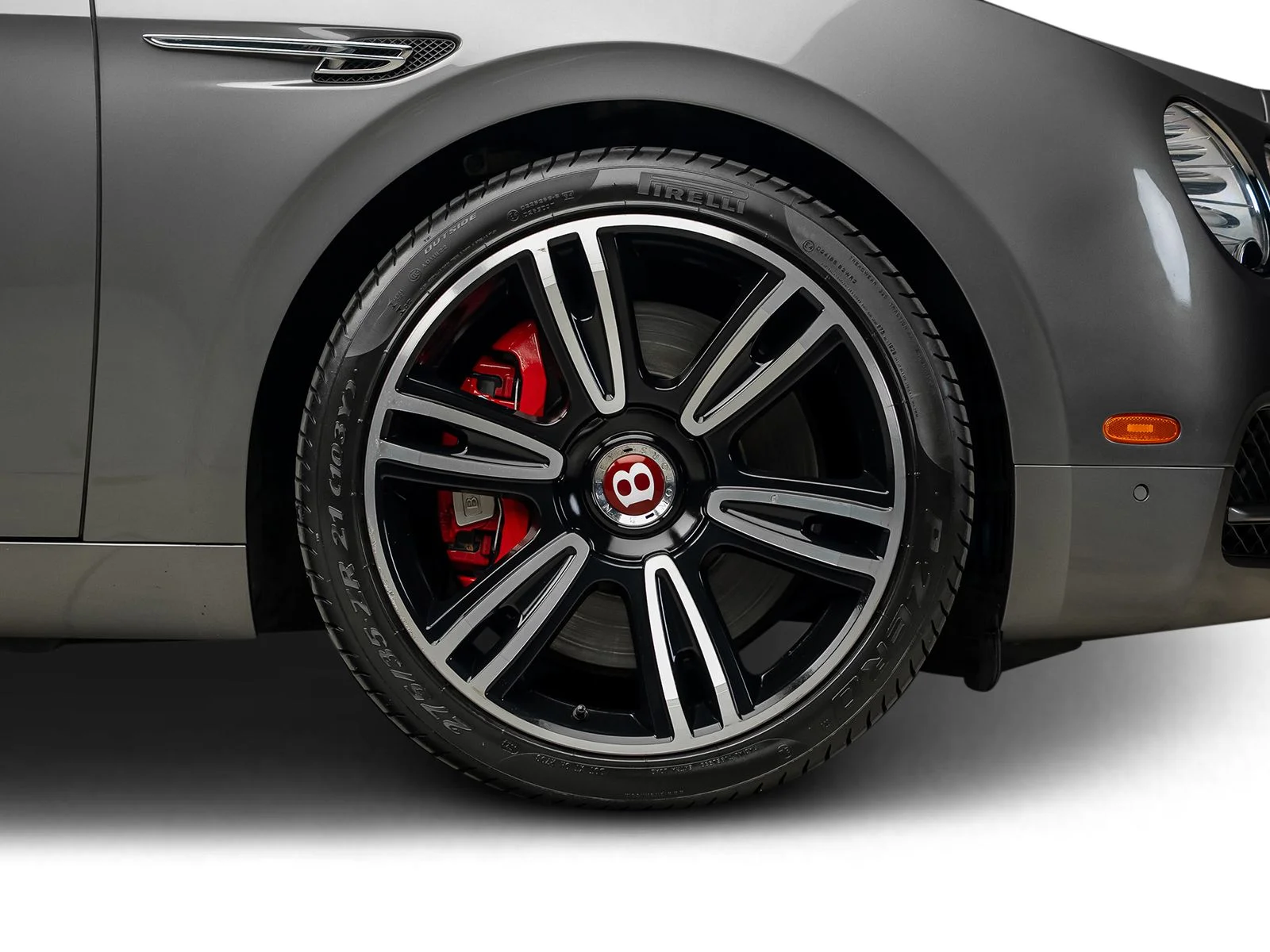 Used 2017 Black Bentley V8 S image 29