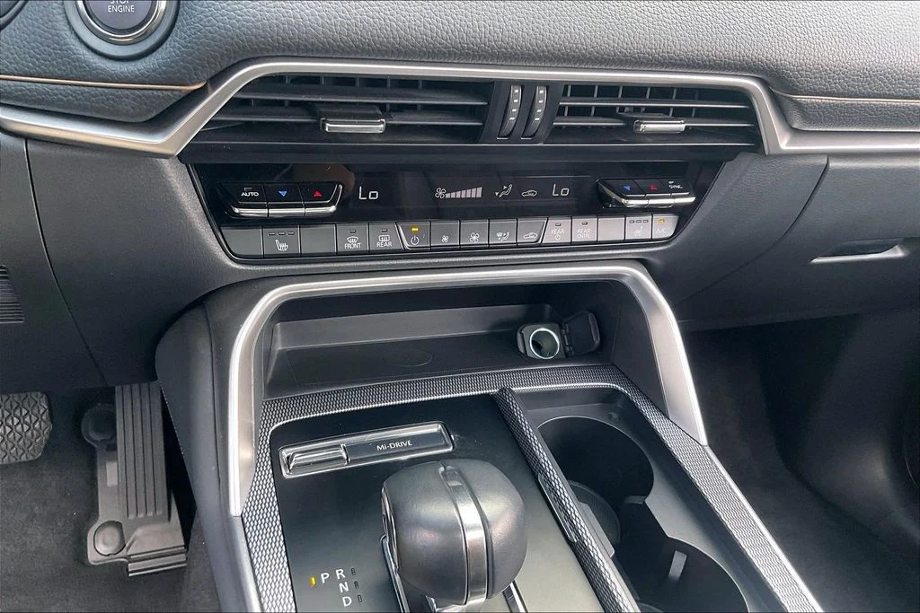 Used 2025 Gray Mazda 3.3 Turbo Preferred image 37