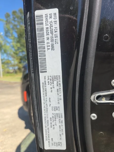 Used 2025 Black Jeep Series II image 32
