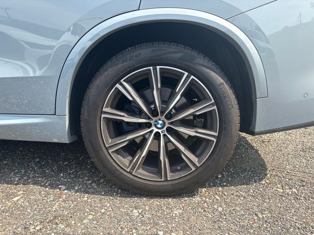 Certified Used 2024 Gray BMW xDrive40i image 20