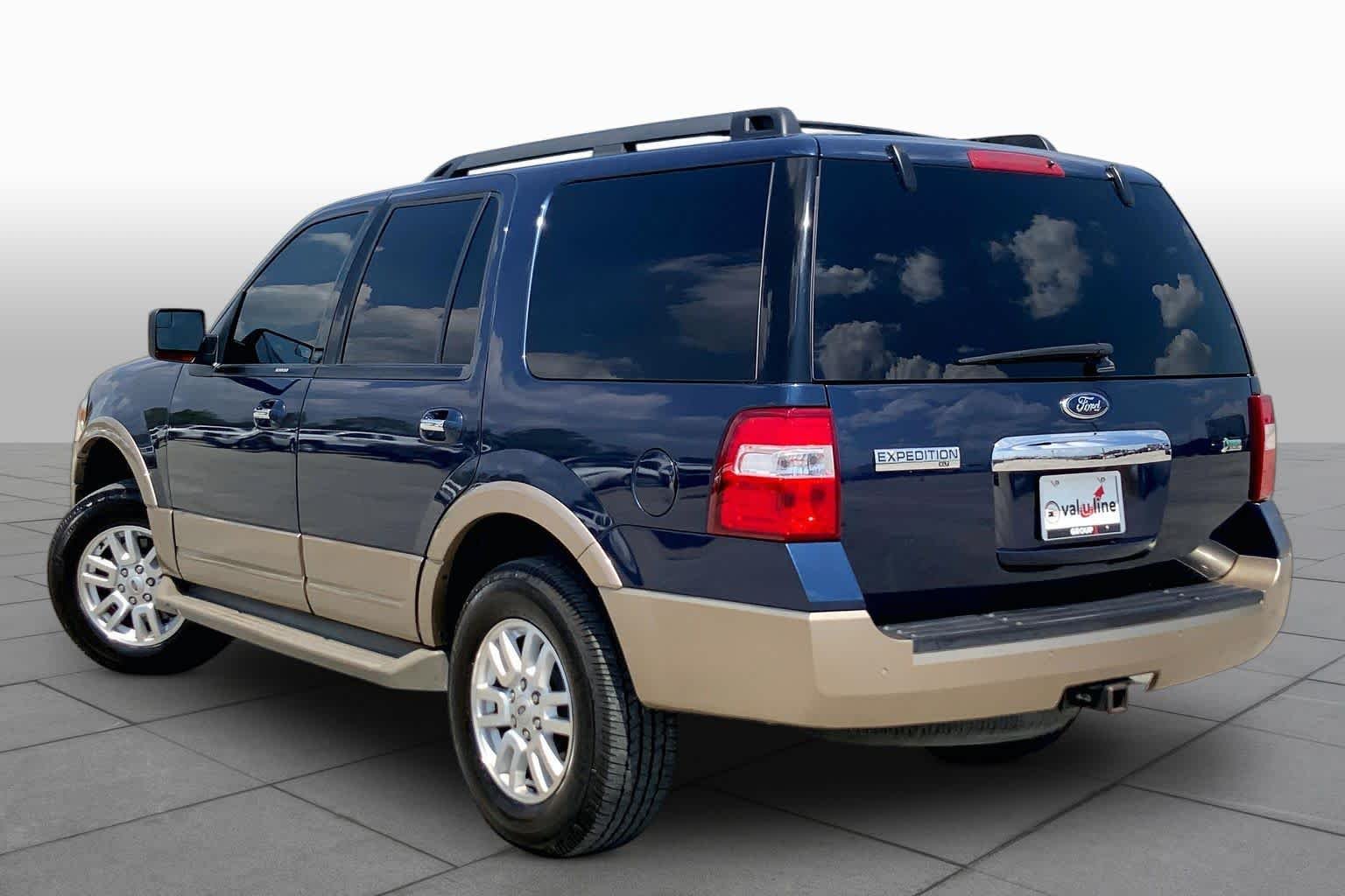 Used 2013 Blue Jeans Metallic Ford XLT image 12