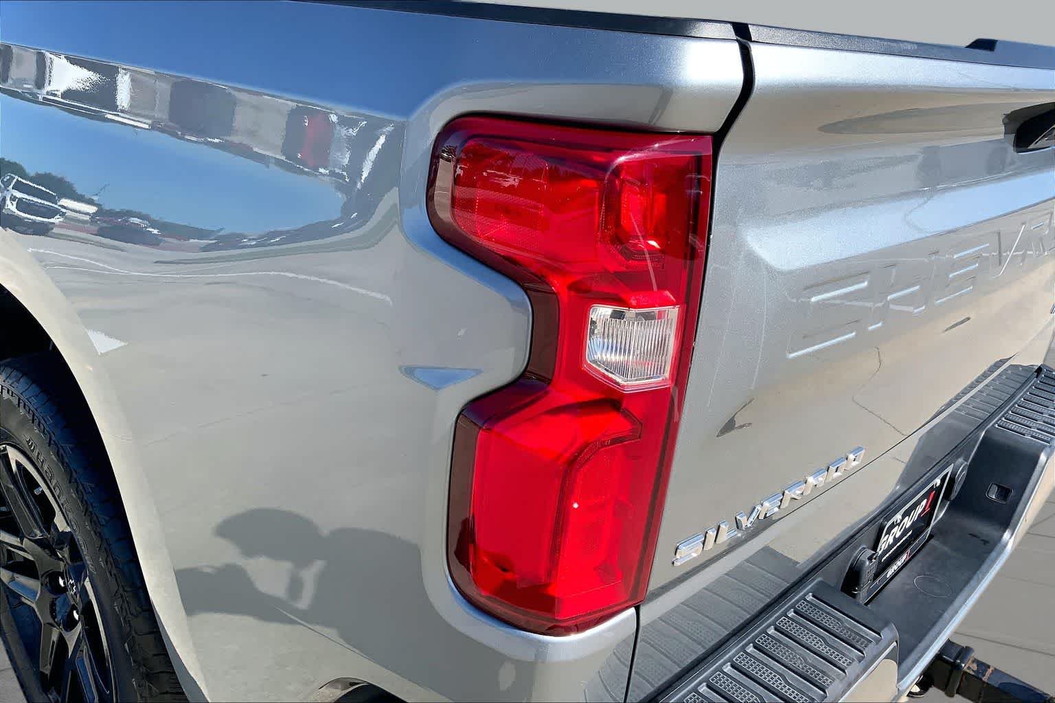 Used 2023 Sterling Gray Metallic Chevrolet RST image 27
