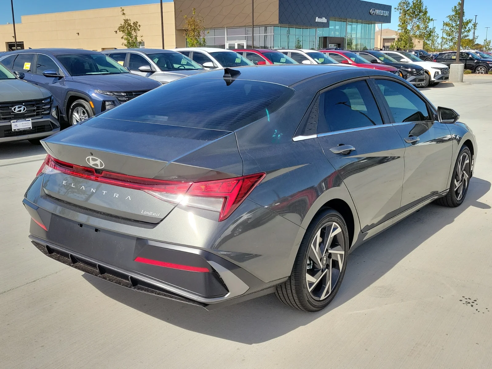 New 2026 Amazon Gray Hyundai Limited (IVT) 4dr Sedan image 4