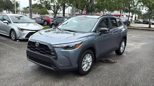 Certified Used 2026 CELESTITE GRAY ME. Toyota  image 3