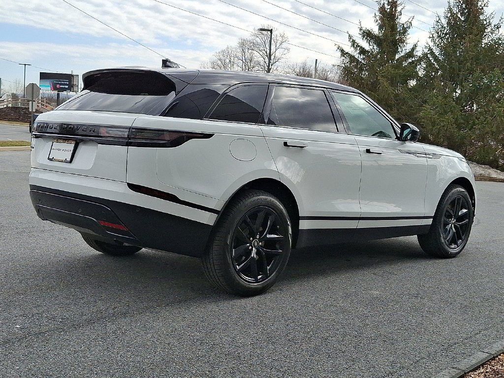 Used 2026 Fuji White Land Rover S image 3