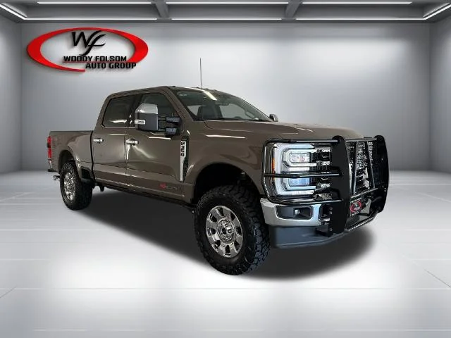 New 2027 Marsh Gray Metallic Ford F-350® Lariat® image 22