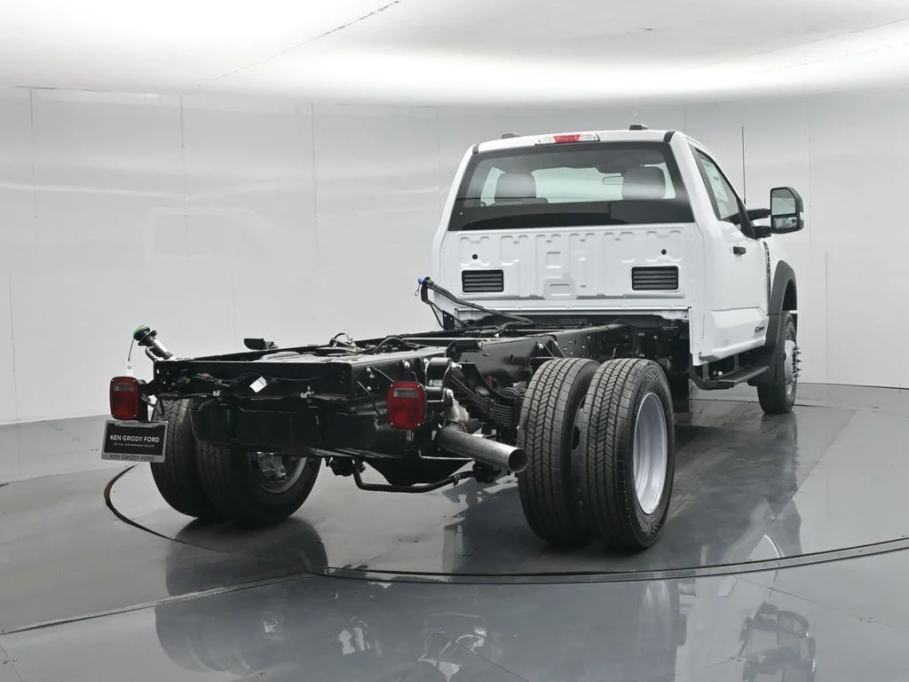 New 2026 White Ford XL image 48