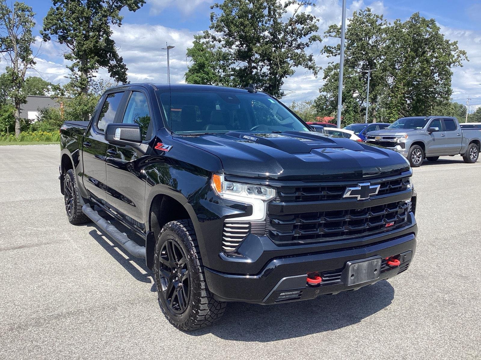 Used 2022 Black Chevrolet LT Trail Boss image 9