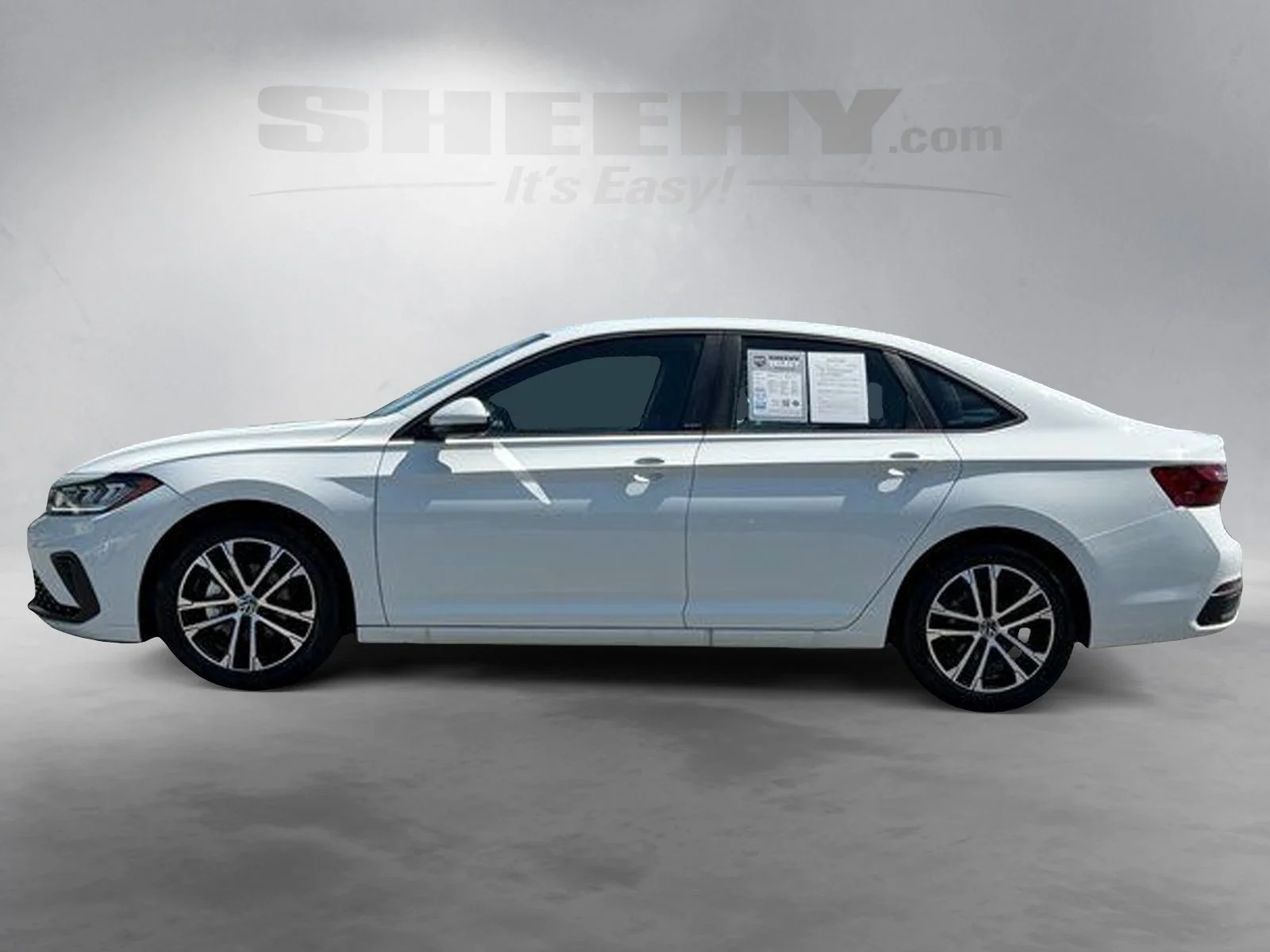 Used 2026 White Volkswagen 1.5T Sport image 15