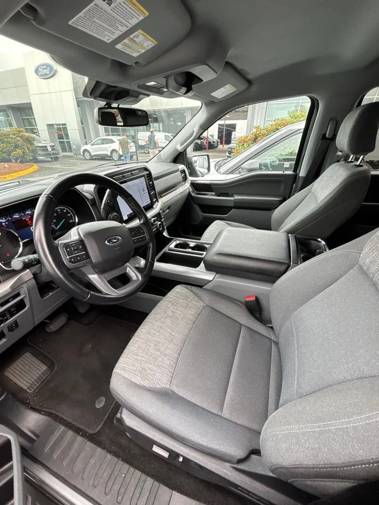 Used 2022 Iconic Silver Metallic Ford XLT image 5