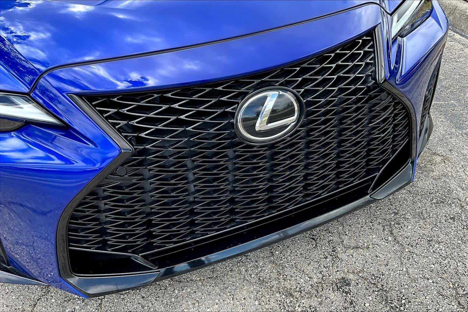 Certified Used 2021 Ultrasonic Blue Mica 2.0 Lexus F SPORT image 30