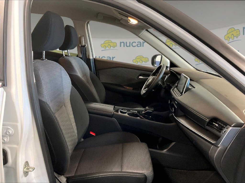 Used 2023 White Nissan SV image 10