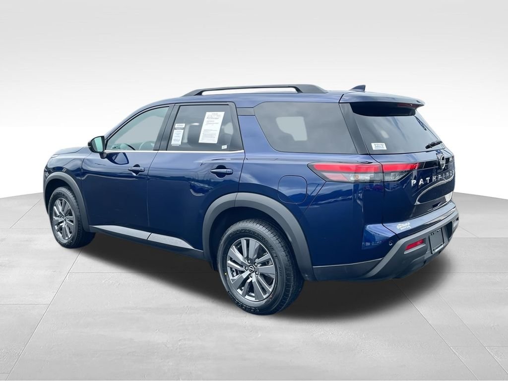 Used 2025 Blue Nissan SV image 7